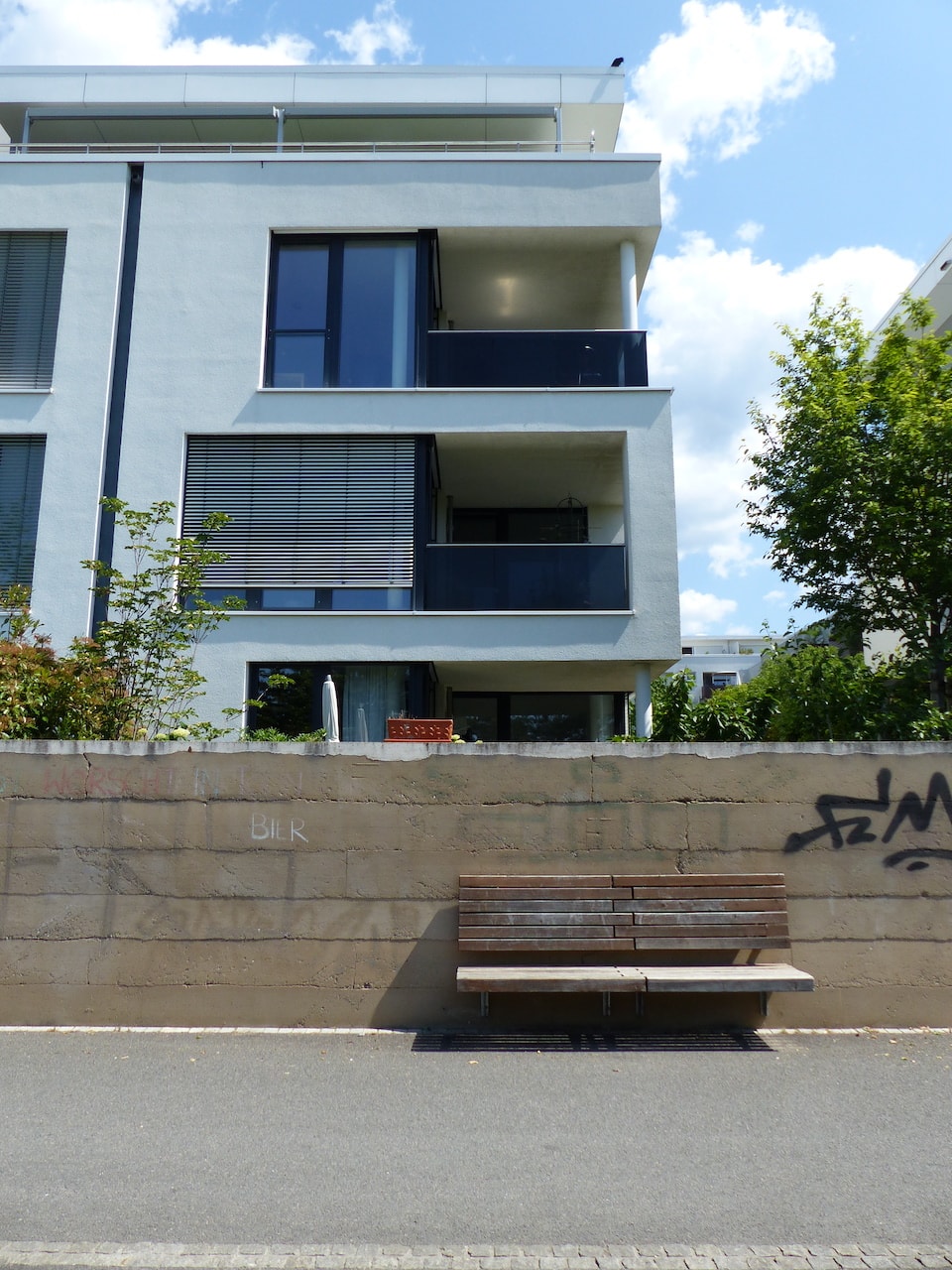 Wohnhaus mit Balkonen in der Bahnstadt (Foto von Noel Bittner)